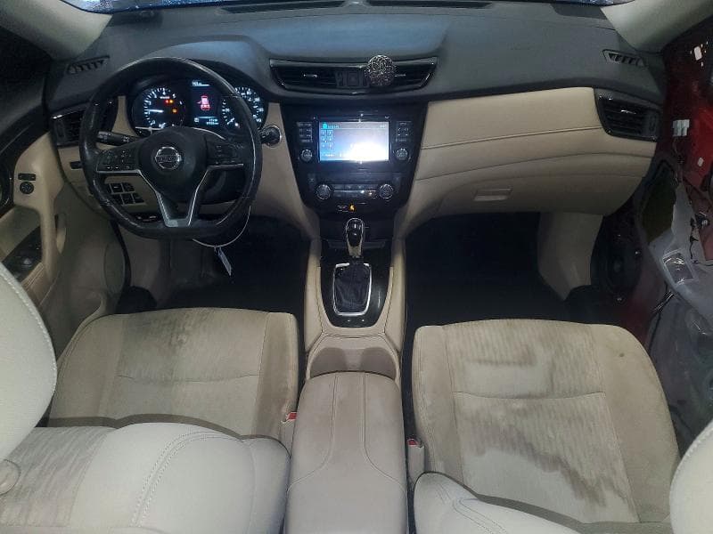 2017 NISSAN ROGUE SV 8