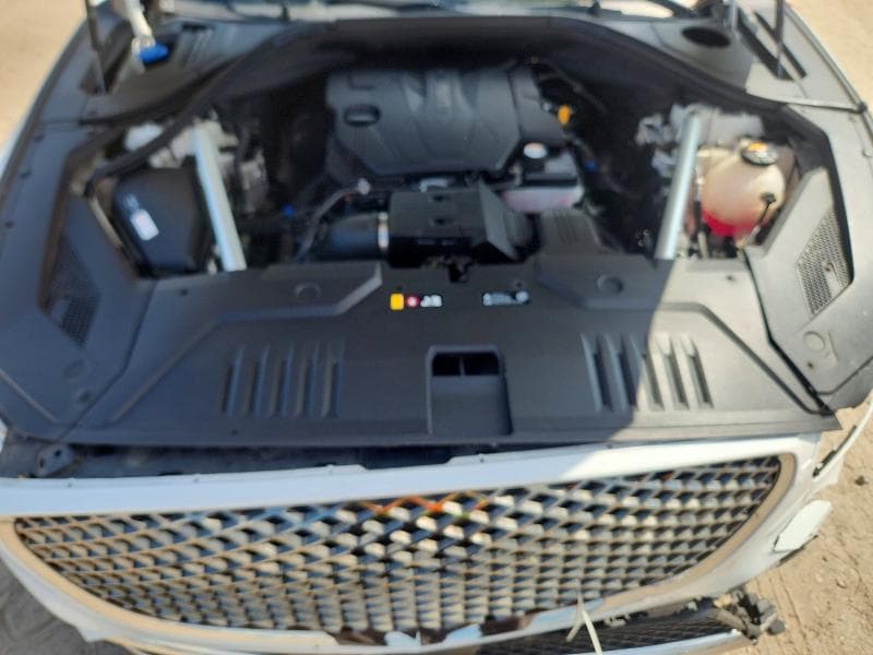 2022 GENESIS GV70 2.5T STANDARD 12