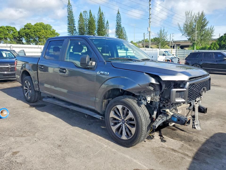 2019 FORD F150 SUPERCREW 4