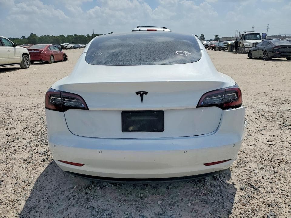 2021 TESLA MODEL 3 6