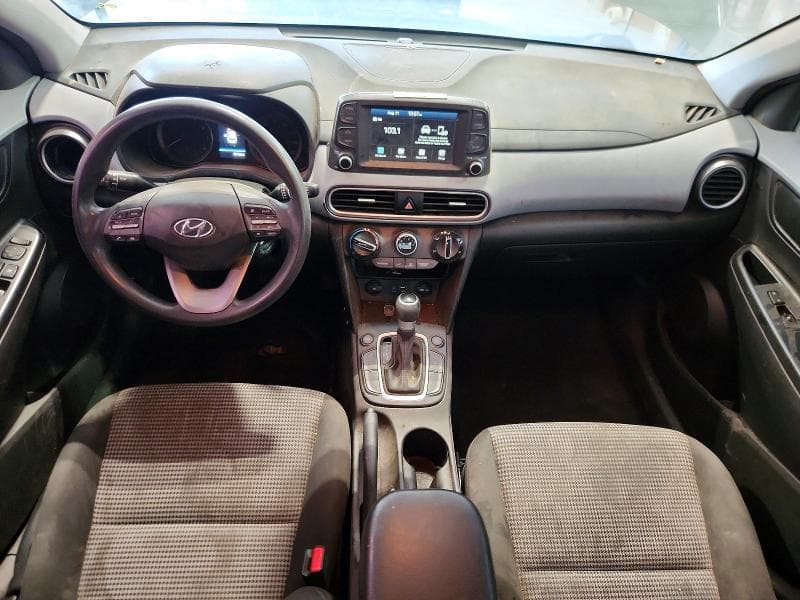 2021 HYUNDAI KONA SE 8