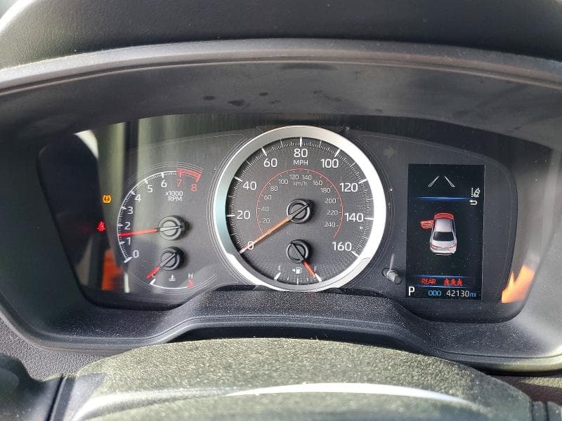2020 TOYOTA COROLLA SE 9