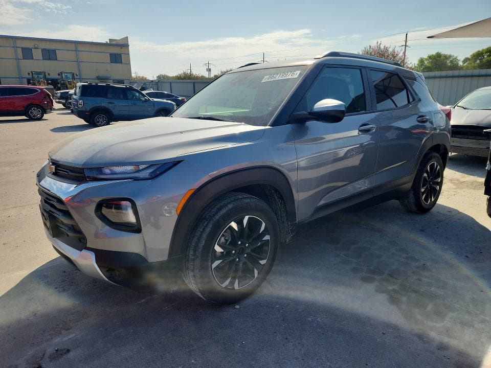 2023 CHEVROLET TRAILBLAZER LT - 1