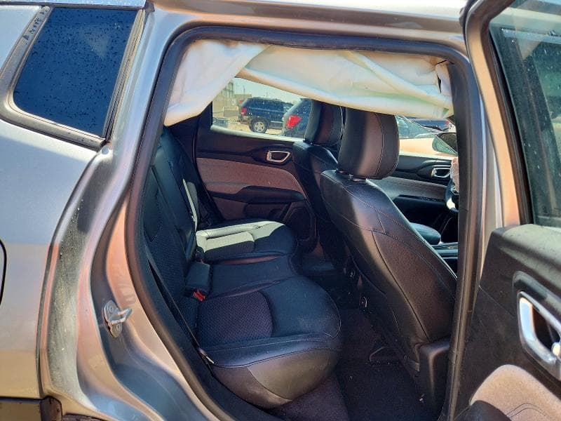 2024 JEEP COMPASS LATITUDE 11