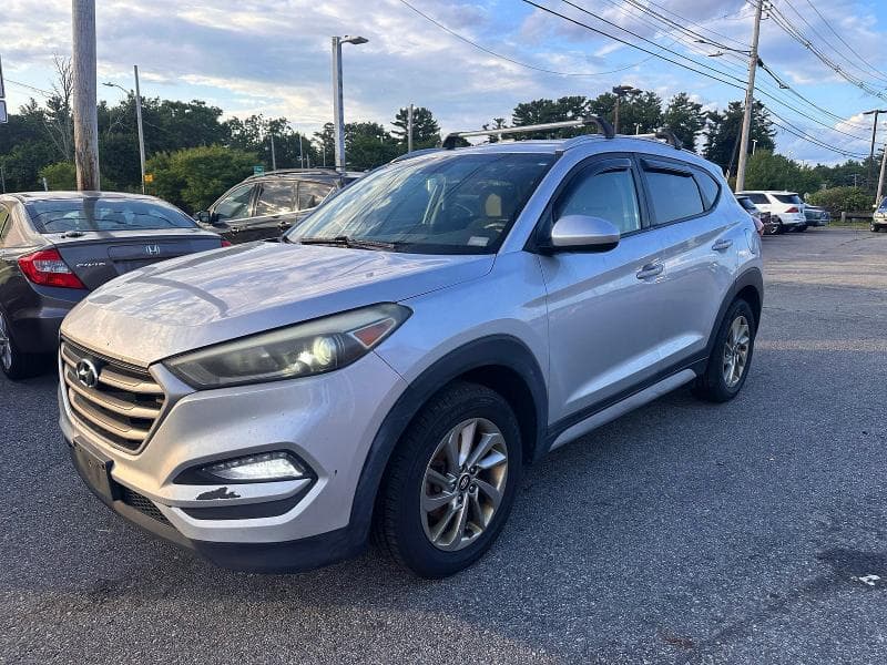 2018 HYUNDAI TUCSON SEL 2