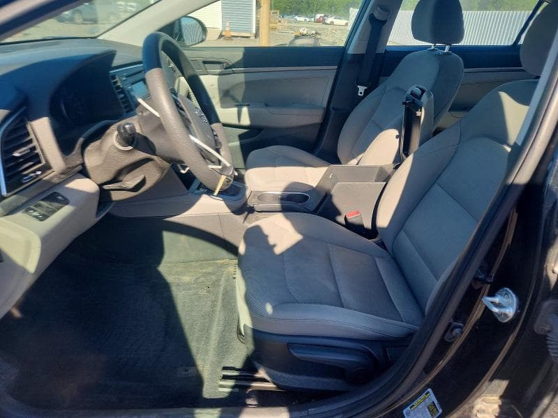 2018 HYUNDAI ELANTRA SE 7