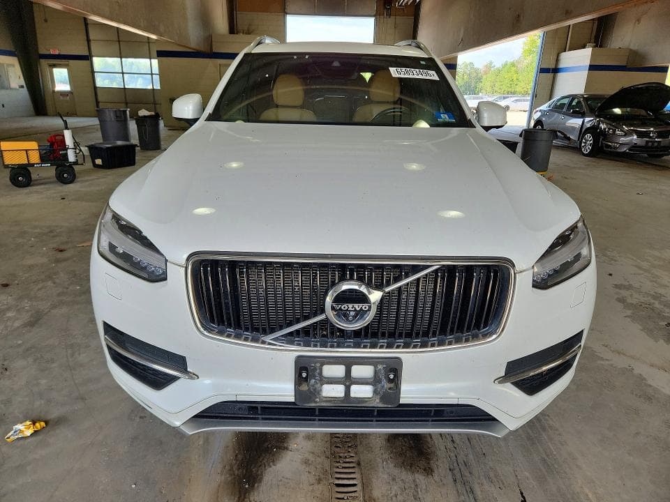 2018 VOLVO XC90 T6 5
