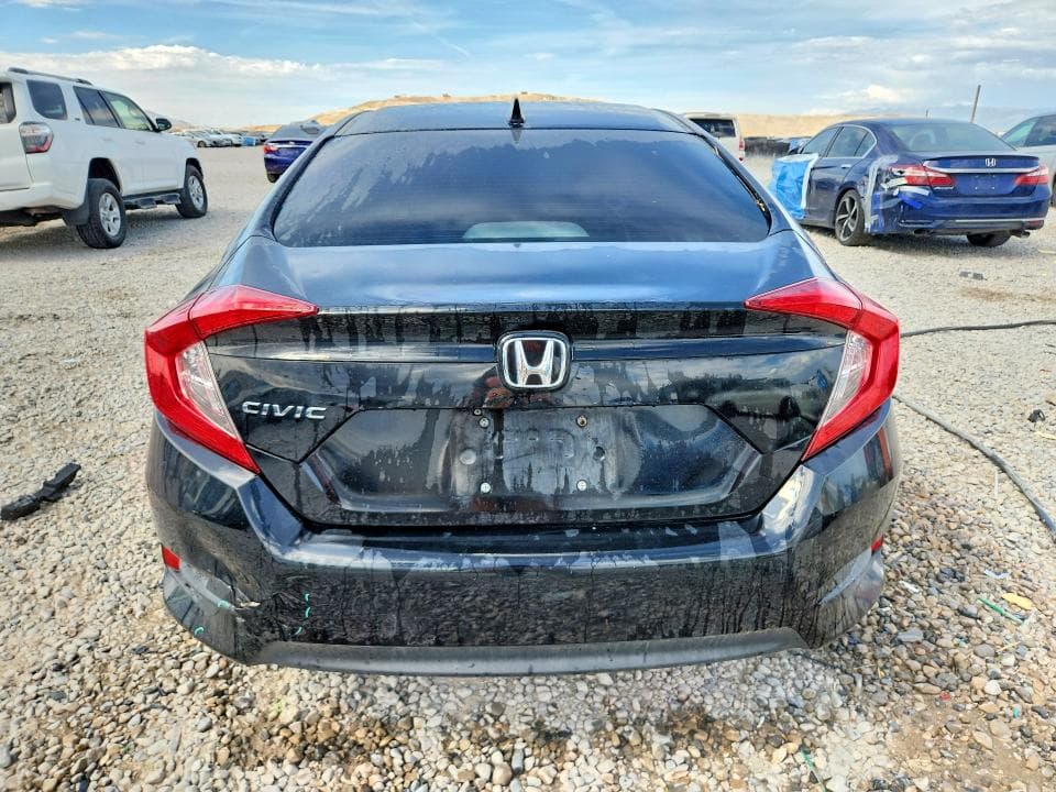 2018 HONDA CIVIC EX 6
