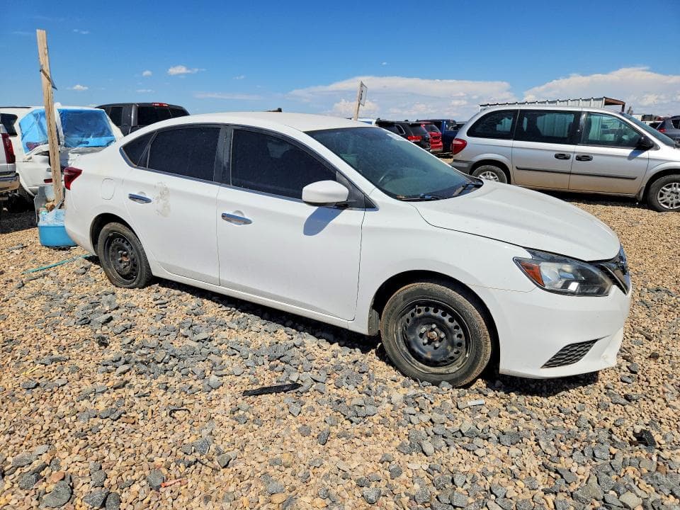 2018 NISSAN SENTRA S 4