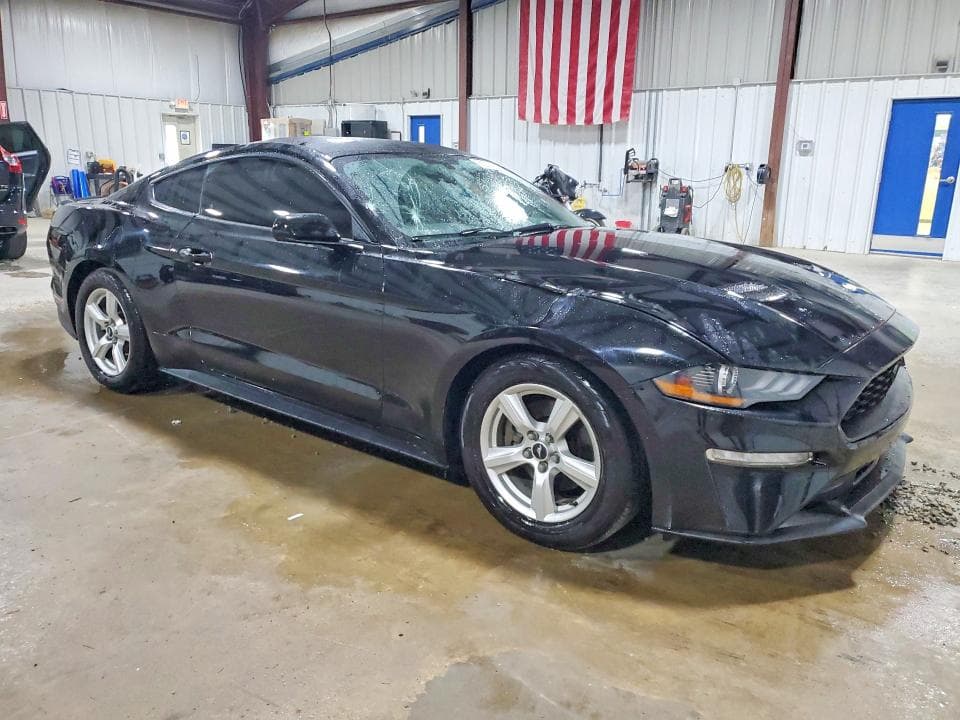 2018 FORD MUSTANG 4
