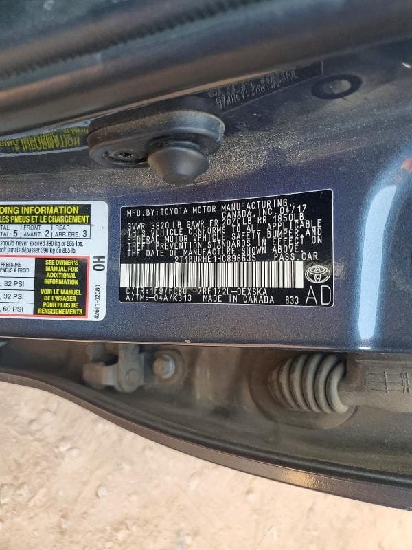 2017 TOYOTA COROLLA SE 12