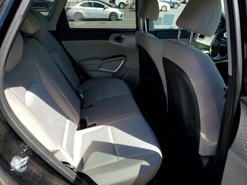 2024 KIA SOUL LX 11