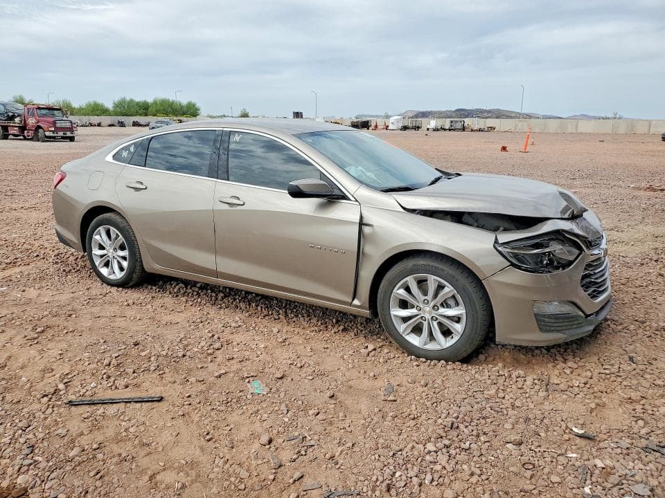 2022 CHEVROLET MALIBU LT 4