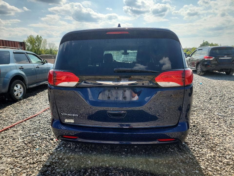 2020 CHRYSLER VOYAGER LXI 6