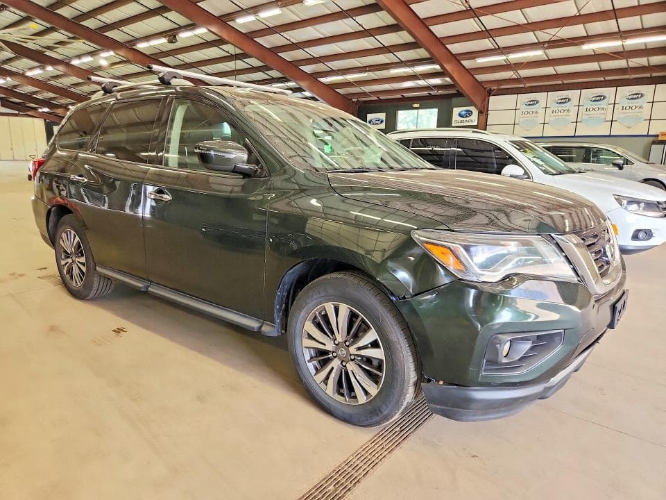2019 NISSAN PATHFINDER SV 4
