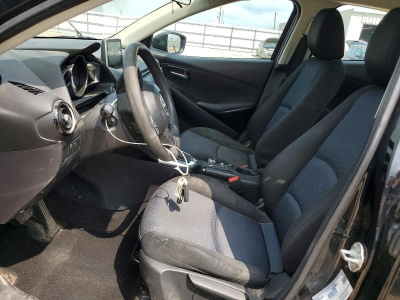 2017 TOYOTA YARIS IA BASE 7