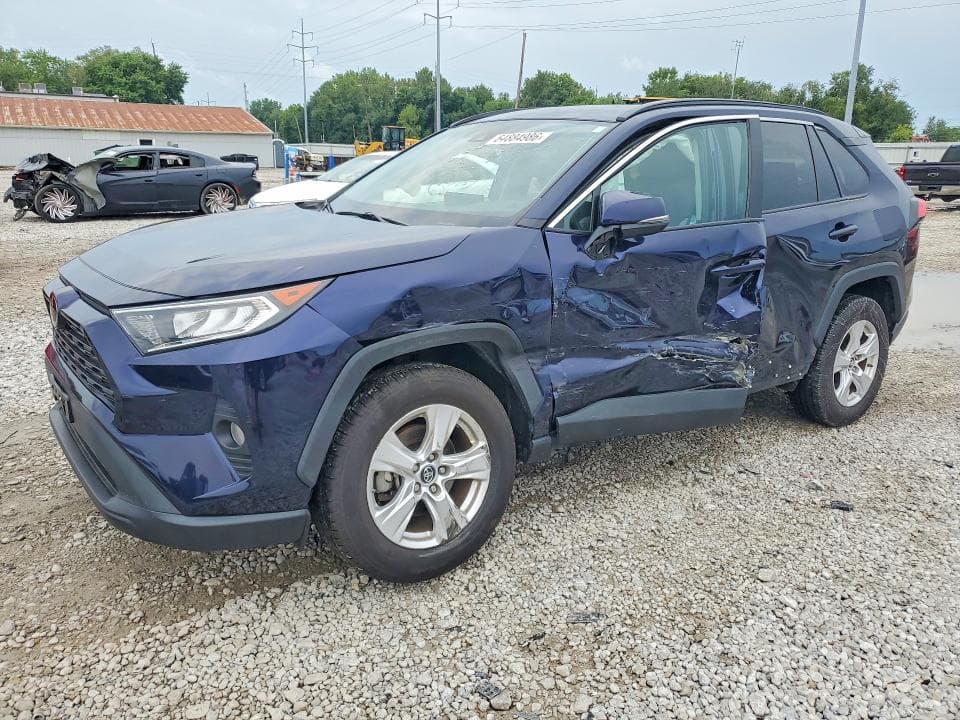 2019 TOYOTA RAV4 XLE - 1