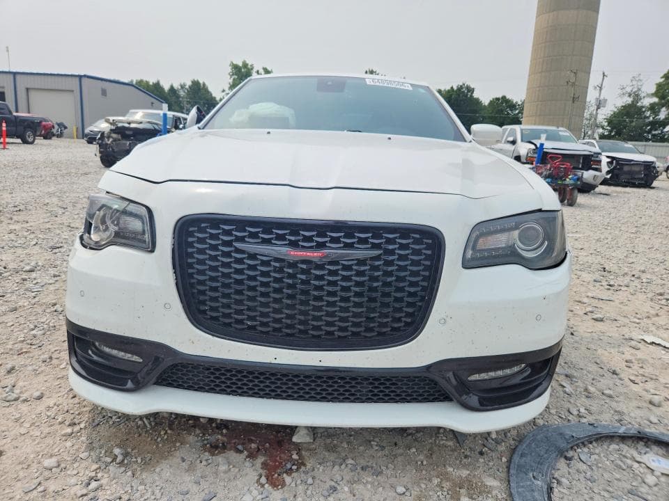 2022 CHRYSLER 300 S 5