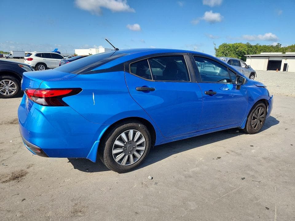 2020 NISSAN VERSA S 3