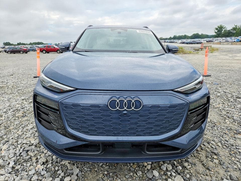 2025 AUDI Q6 E-TRON PREMIUM 5