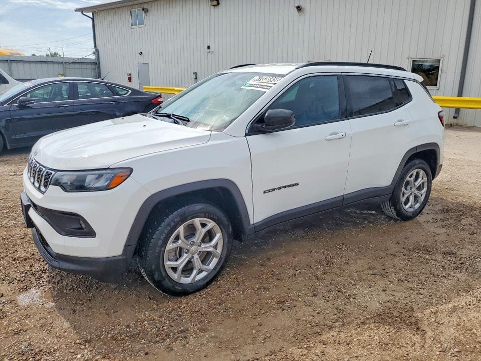2024 JEEP COMPASS LATITUDE - 1