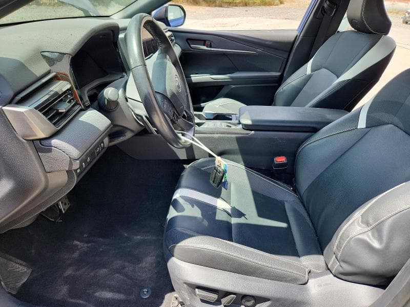 2025 TOYOTA CAMRY SE 7