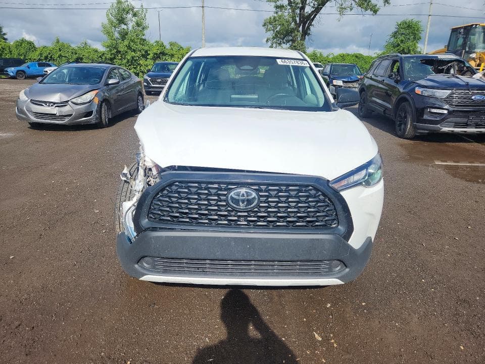 2023 TOYOTA COROLLA CROSS L 5