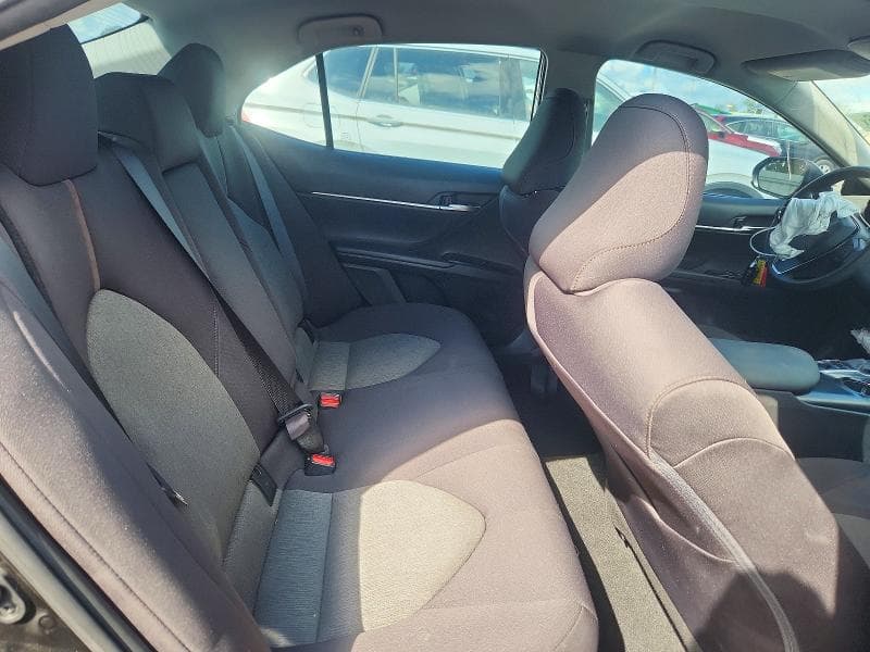 2020 TOYOTA CAMRY LE 10