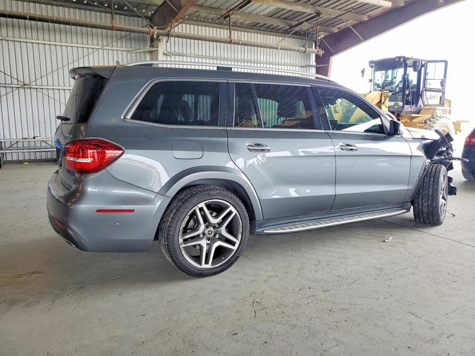2018 MERCEDES-BENZ GLS 550 4MATIC 3