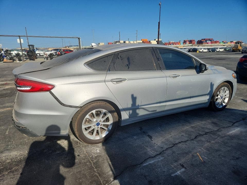 2019 FORD FUSION SE 3