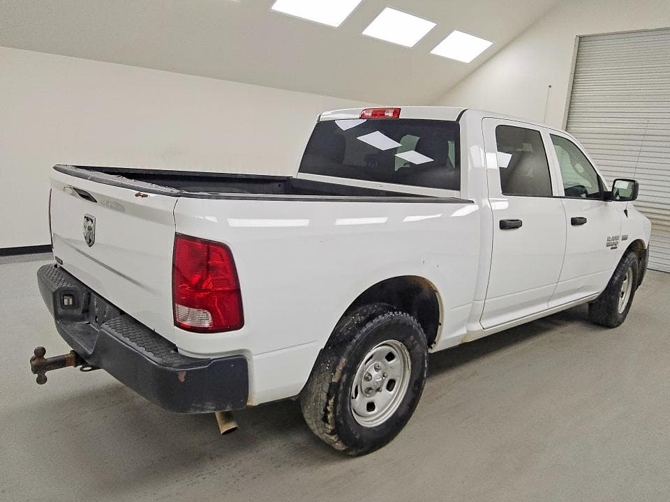 2019 RAM 1500 CLASSIC TRADESMAN 3