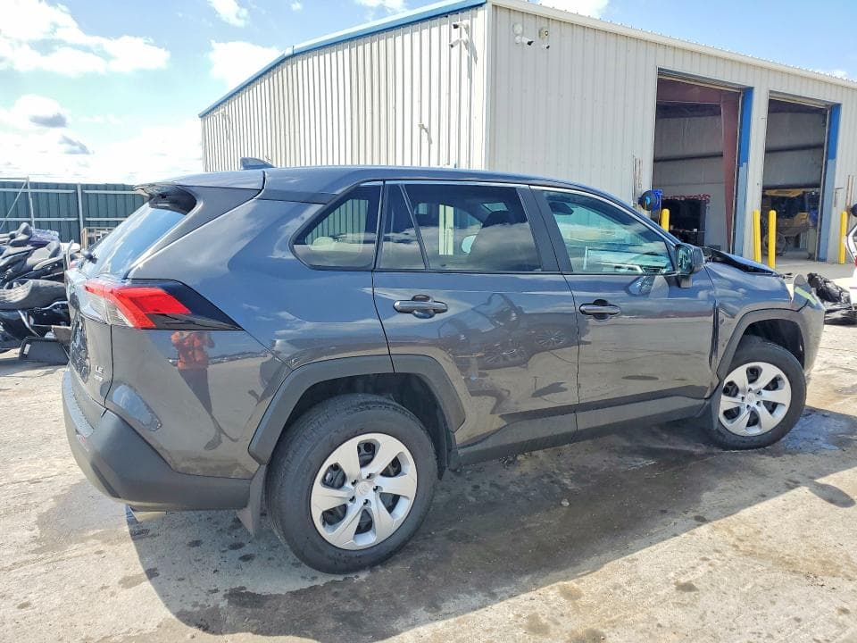 2025 TOYOTA RAV4 LE 3