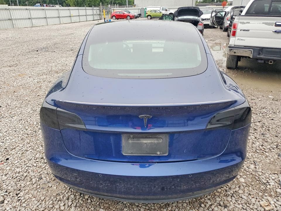 2019 TESLA MODEL 3 6