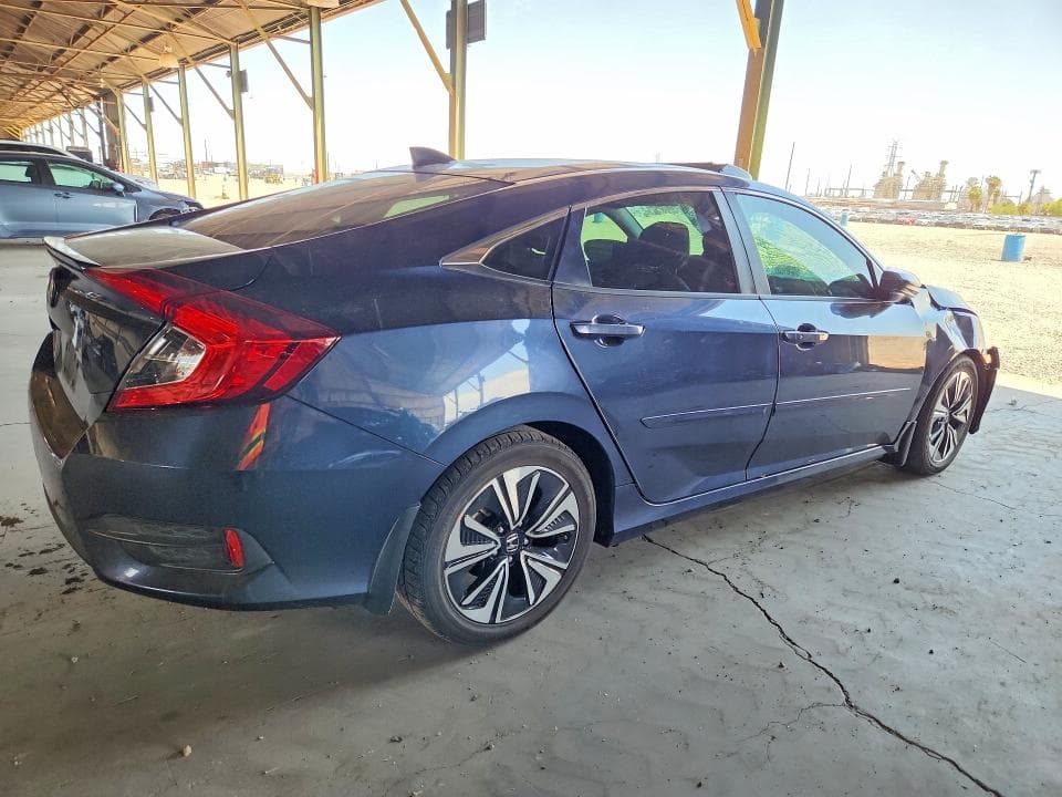 2017 HONDA CIVIC EX-L 3