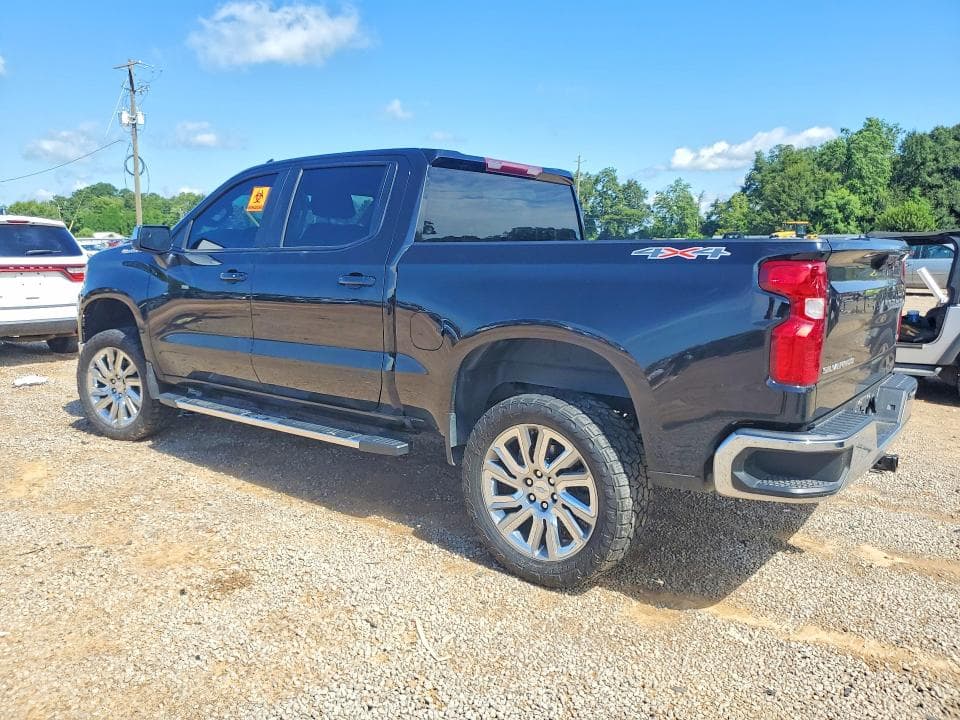 2023 CHEVROLET SILVERADO K1500 LT 2