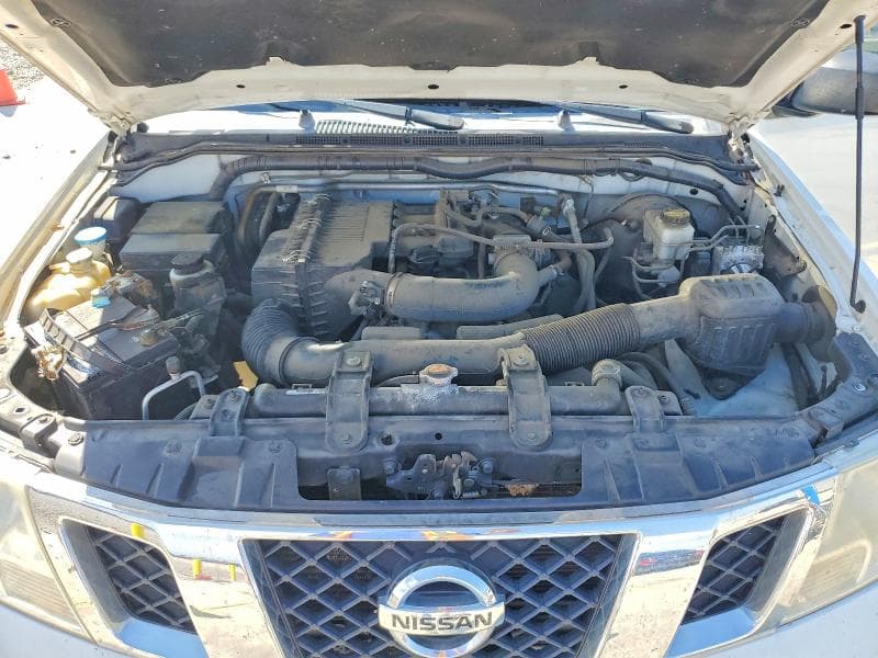 2018 NISSAN FRONTIER S 11