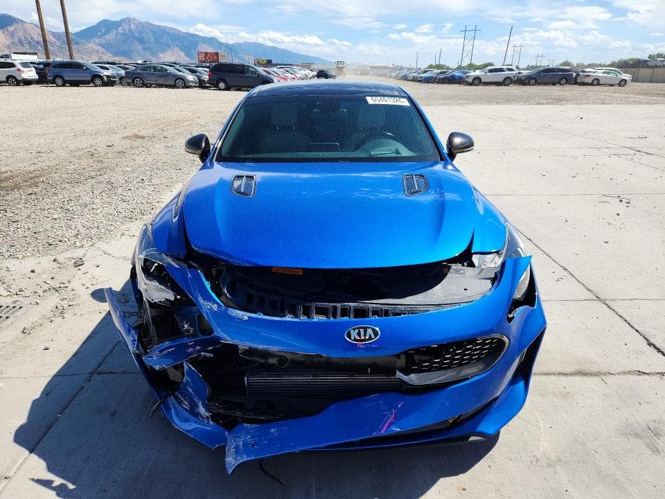 2018 KIA STINGER GT2 5