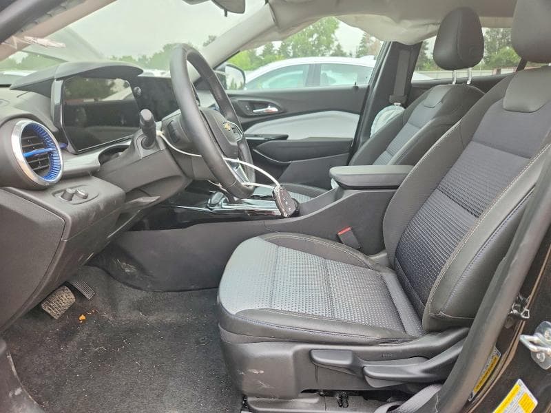 2025 CHEVROLET TRAX 1LT 7