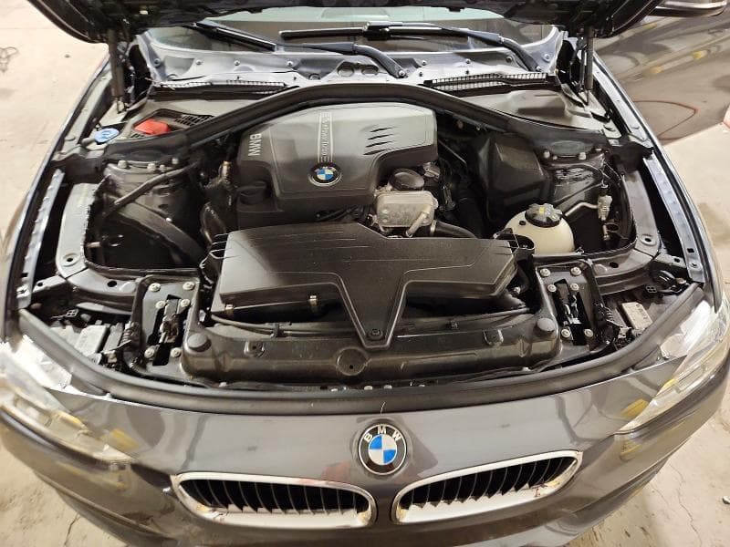 2018 BMW 320 XI 11