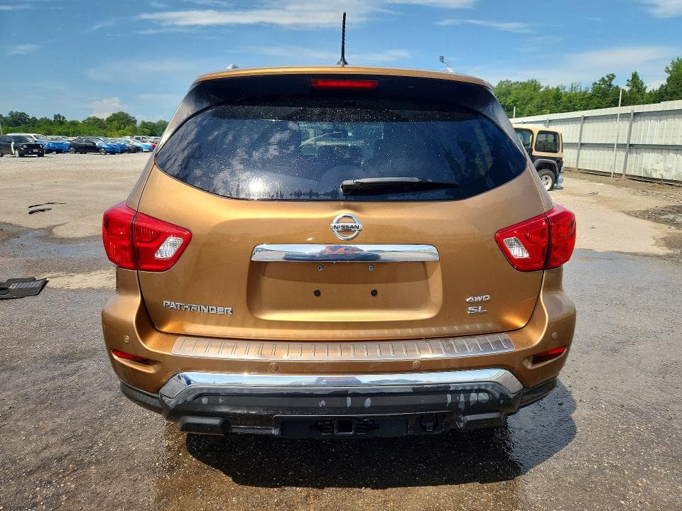 2017 NISSAN PATHFINDER SL 6