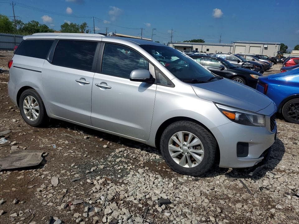 2018 KIA SEDONA LX 4