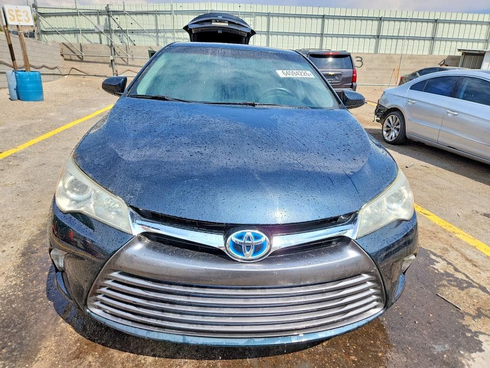2017 TOYOTA CAMRY HYBRID LE 5