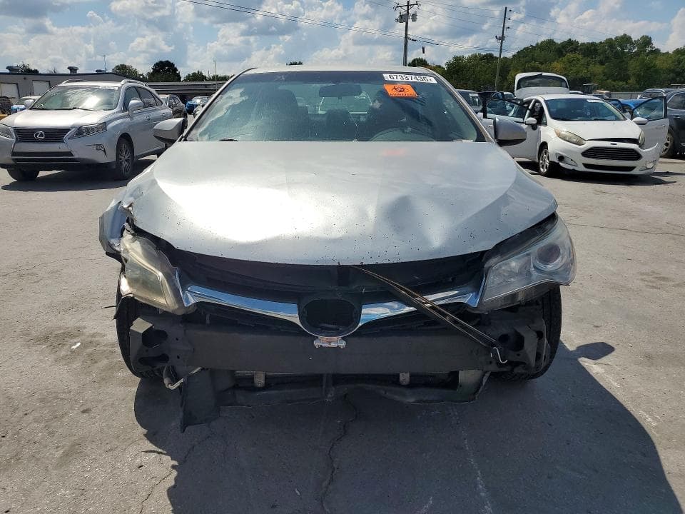 2017 TOYOTA CAMRY LE 5