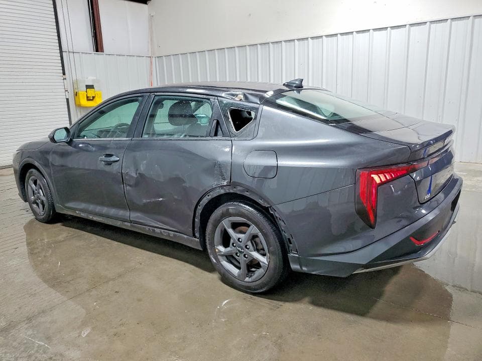 2025 KIA K4 LXS 2