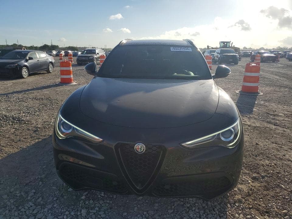 2023 ALFA ROMEO STELVIO SPRINT 5