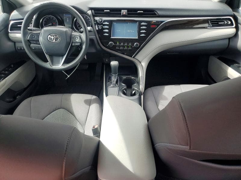 2018 TOYOTA CAMRY LE 8