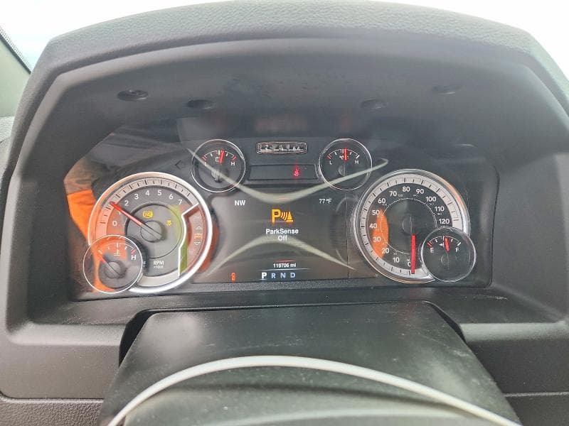 2022 RAM 1500 CLASSIC SLT 9