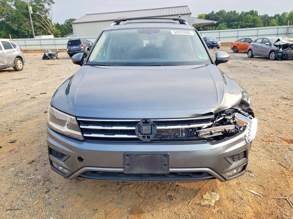 2018 VOLKSWAGEN TIGUAN SE 5