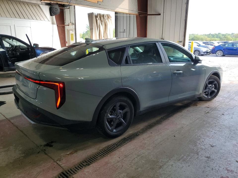 2026 KIA K4 LXS 3