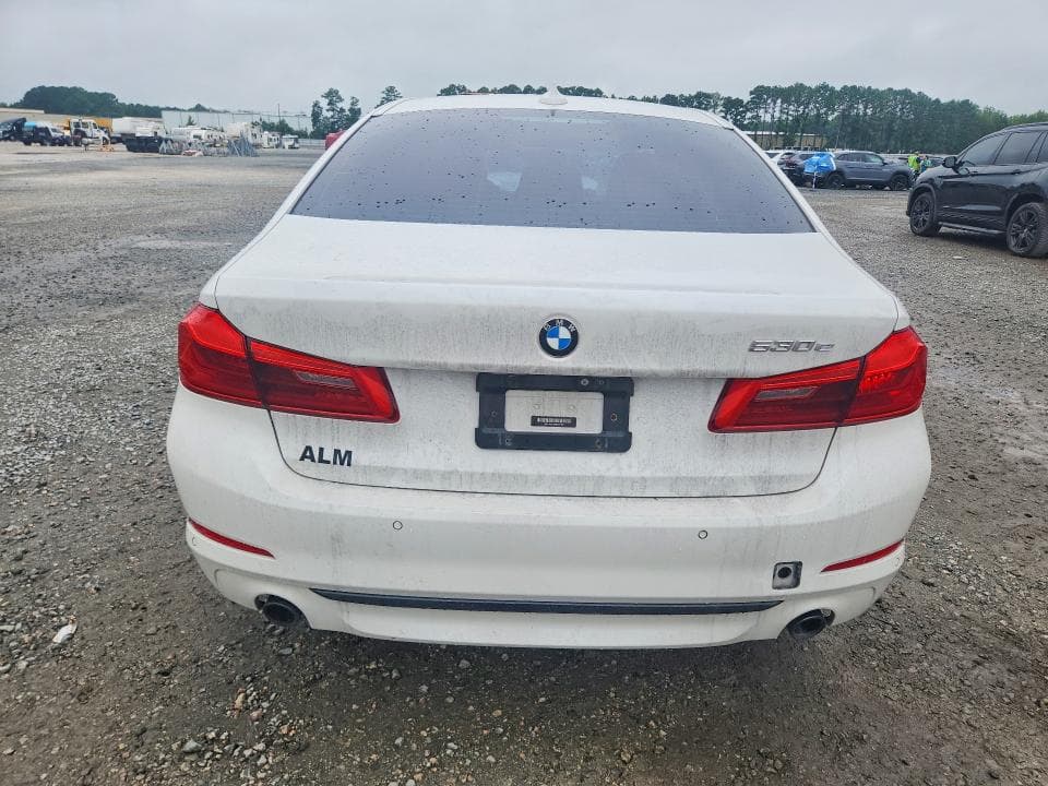 2019 BMW 530E 6